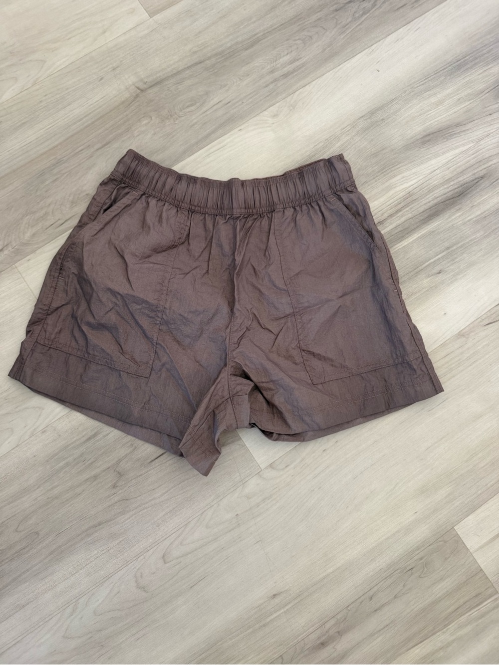 Athleta Women's Elastic-Waist Pull-On Shorts in Brown